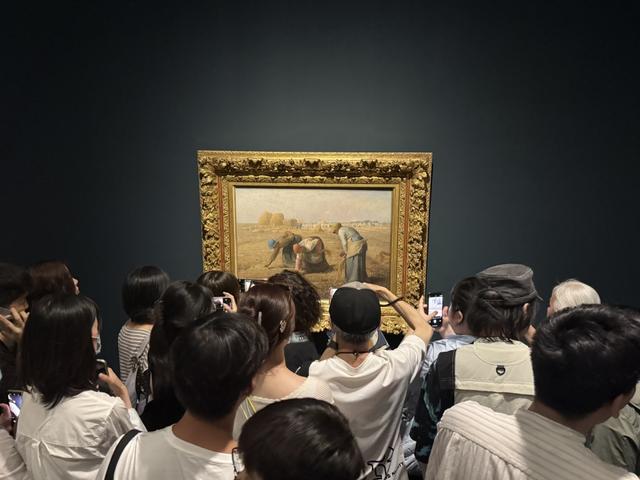 暑期过半：多地热门景区门票连日售罄