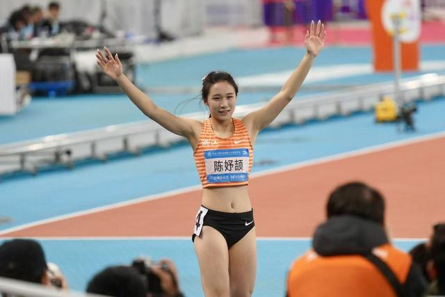 12秒81！广东选手刘景扬爆冷摘得全运女子100米栏金牌