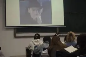 向佐头像被用来打卡签到怎么回事 向佐回应：这是一个不好的风气图片