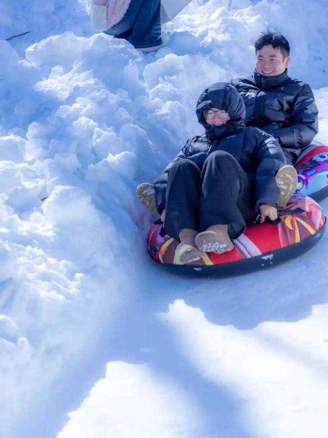 免费申领！白云山冰雪仙境邀您花式玩儿雪！