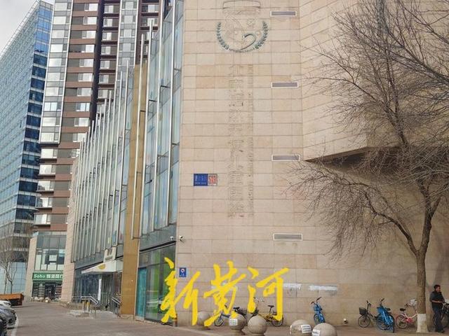 李亚鹏称找了新地址带公园，北京八里桥公园内企业最新回应：有消息会公布