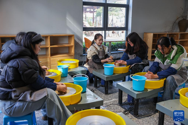 浙江金华：打造特色文旅新消费场景