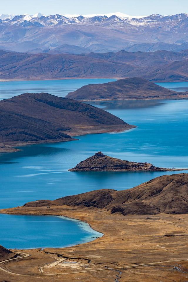 羊卓雍错初冬风光