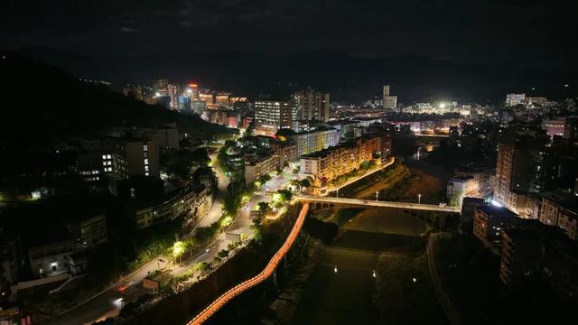 闽清夜游打卡点！梅溪休闲栈道夜景您见过么？太美了！