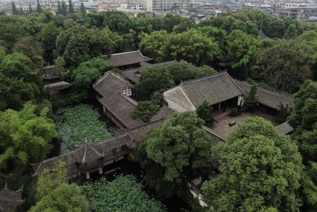 苏东坡的墓不在家乡四川，在河南！原因泪目了……
