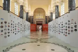 挥毫吐颖作新篇——观全国第二届书法小品展览图片