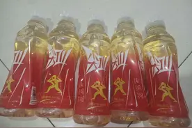 尖叫品牌回应“红色尖叫”炒到天价：临期饮料不值得砸钱图片
