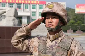 从厨师到二等功臣，他荣誉满身！图片