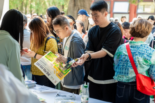 北京秋天的正确打开方式：去地坛书市，赴一场书香之约