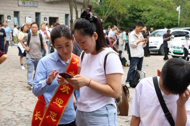 山海筑舞台，文化聚人心！崂山风景区“双节”假期待客超30万人次