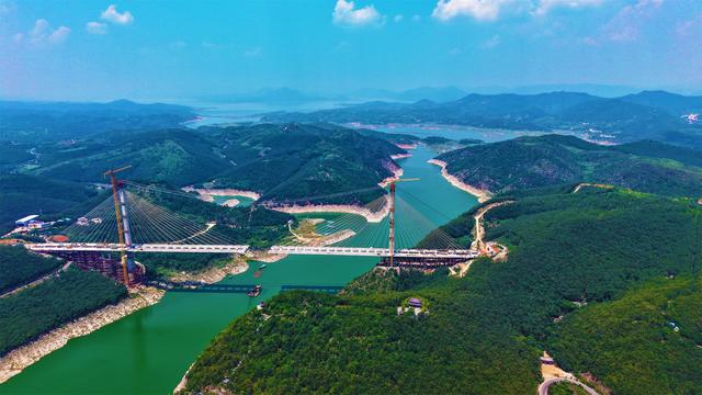 淅川县：丹江山水迎客 高速贯通三省