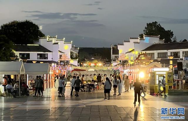 江西新余：以“爱”之名 浪漫升级