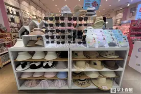 阴天也防晒？昆明人把“防晒四件套”买成生活必需品图片