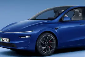 新款特斯拉Model Y实车曝光 前后均大改 明年Q1交付图片