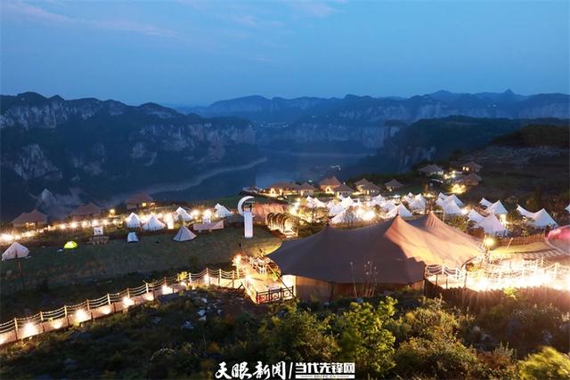 跟着《乌蒙深处》游乌蒙