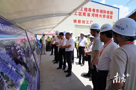 汕潮揭三市政协视察粤东城际铁路项目图片