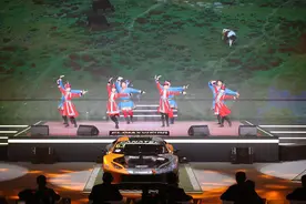 三大汽车赛事落地，世界超级跑车挑战赛北京亦庄站发布会举办图片