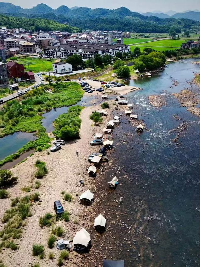 暴降20℃！杭州这里涌入上万人！“一待就是一整天”