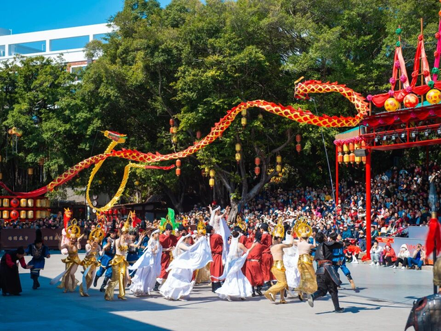 别再说没地方去了！现在年轻人选择这样玩→