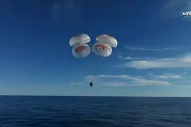 “流浪”286天之后，两名美国宇航员终于抵达地球图片