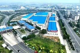 冲刺“双过半” | 招商引资不掉“链”  高效服务引凤来图片