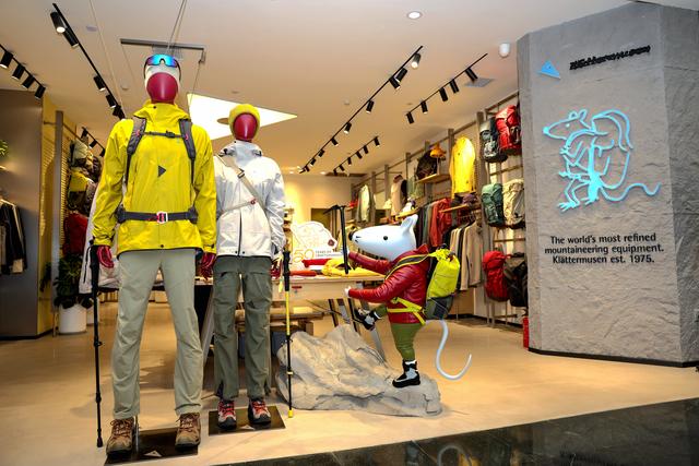 经济·深读丨你为什么爱在朋友圈晒户外？