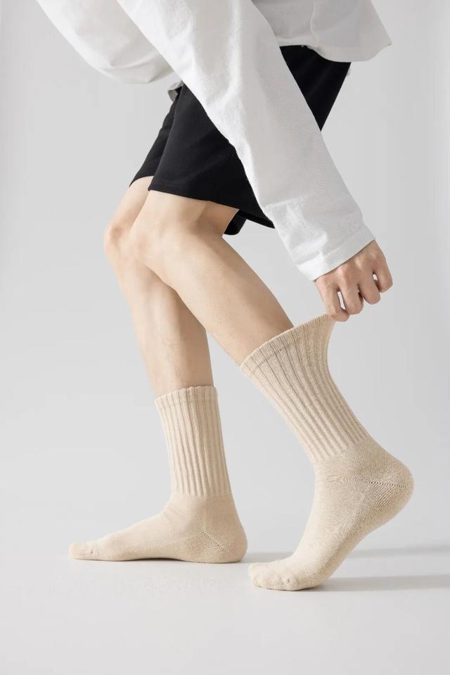 这是我人生第一次，因为一双袜子而感到“被尊重”