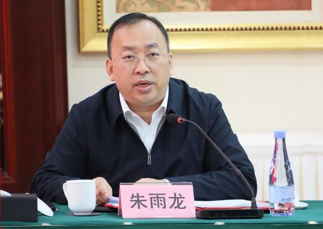 湖北文旅集团与长江电影集团签约，华容红莲湖开启“文旅+影视”融合发展新征程