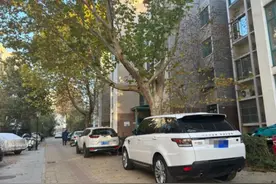 不租车位、不开门禁、不让买电！年末物业费催收花招百出图片