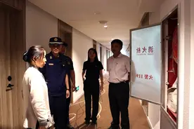 滨州消防：深入人员密集场所开展国庆节前检查 提高场所从业人员消防安全意识和自防自救能力图片