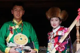 高原牧民的藏式“新”婚图片