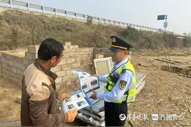 高速路建控区内建看护房，拆！图片