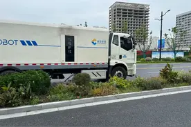 “扫地机器人”现身嘉定街头，还有一体化组团式保洁，你见过没？图片