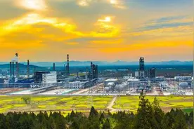 “千亿县”再扩容，山东滕州这类小城靠什么？图片