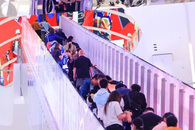 五棵松真的有五棵松树吗？