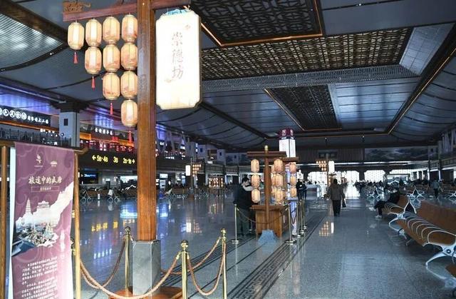 进站即“穿越”！西安站将盛唐十二坊“搬”进候车厅