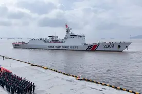 首次组成编队进入北太平洋，中俄海警联演联巡完成图片