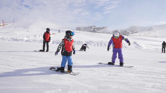 数读中国丨秋假雪假：激活消费新动能