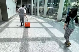 飞机上167人等了29分钟，只为等最后一名旅客！亲历者：震撼图片