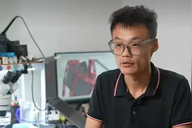 90后残障小伙改造义肢获赞“中国版钢铁侠”图片