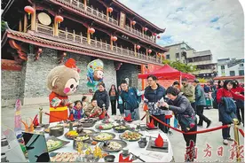 好货销购旺 年味满凤城图片