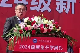 对话05后丨山东旅游职业学院党委书记闫向军：要像张骞，做一个真正的“凿空”者图片