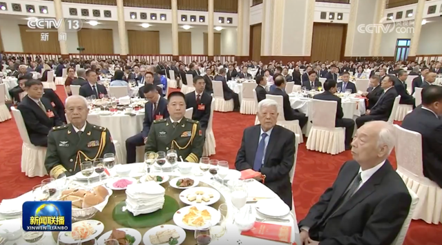 今年的国庆招待会有几个重要信息