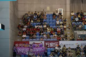 陈芋汐、掌敏洁首次搭档即获全国冠军，赛后互夸：都很优秀，感谢彼此图片