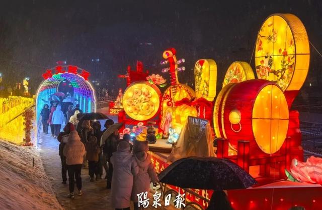 这样的阳泉，谁能不爱？2026桃河灯会高清大图来袭，美到窒息！