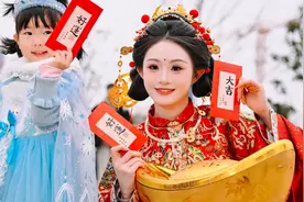 郑州海昌海洋公园欢乐齐绽放 红红火火贺新春图片