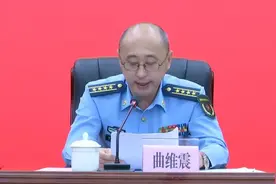 曲维震任广东惠州副市长，曾任惠州市委常委、惠州军分区司令员图片