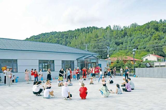 七里地村：“红”“绿”交融重塑“诗和远方”