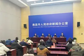 5000名跑者齐聚白鹤小镇 南昌鄱阳湖半马热度再攀新高（图）图片