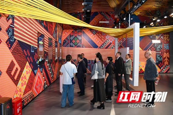 组图丨潮玩非遗！五溪非遗园沉浸式图鉴